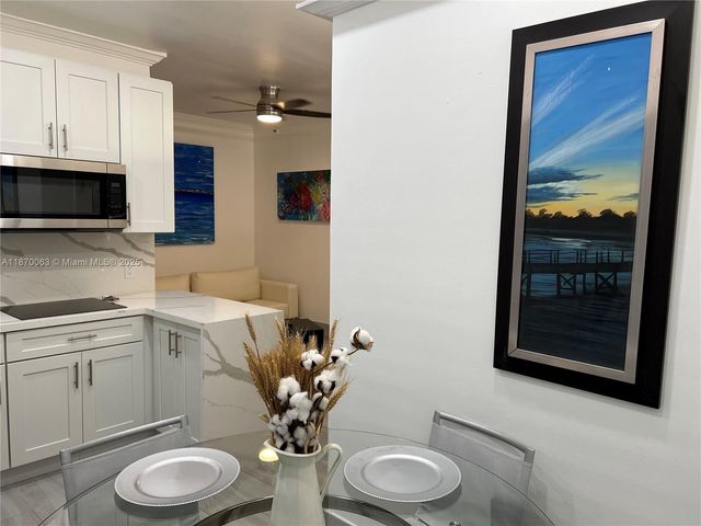 3710 Collins Ave N-103, Miami Beach, FL 33140