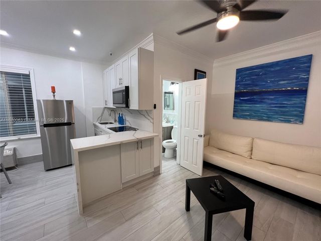 3710 Collins Ave N-103, Miami Beach, FL 33140