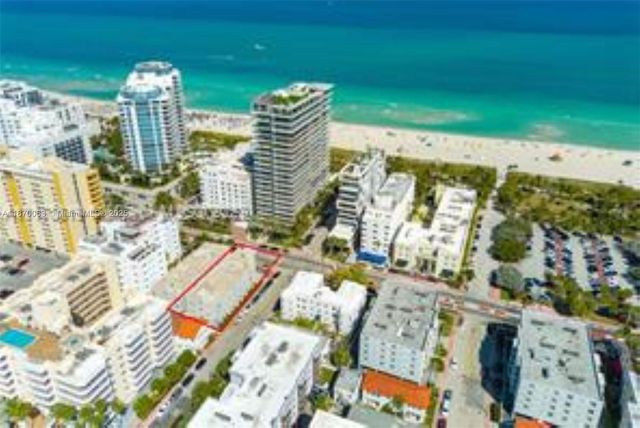 3710 Collins Ave N-103, Miami Beach, FL 33140