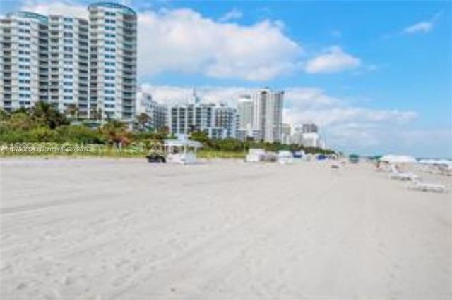 3710 Collins Ave N-103, Miami Beach, FL 33140