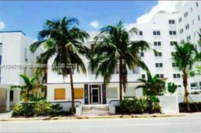 3710 Collins Ave N-103, Miami Beach, FL 33140