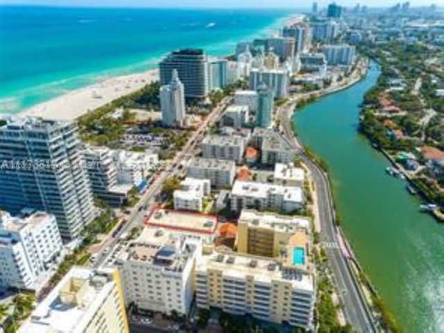 3710 Collins Ave N-103, Miami Beach, FL 33140