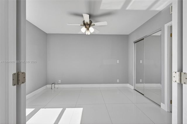 20379 W Country Club Dr 2234, Aventura, FL 33180