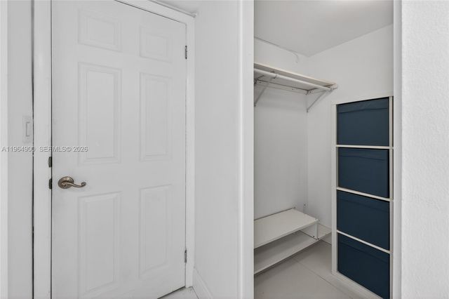 20379 W Country Club Dr 2234, Aventura, FL 33180