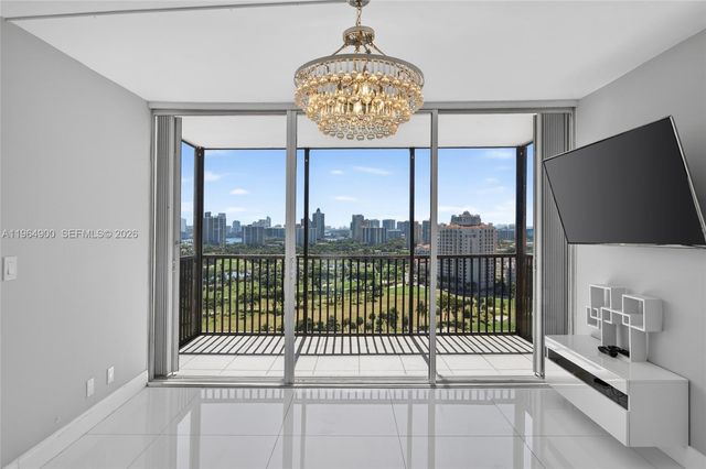 20379 W Country Club Dr 2234, Aventura, FL 33180