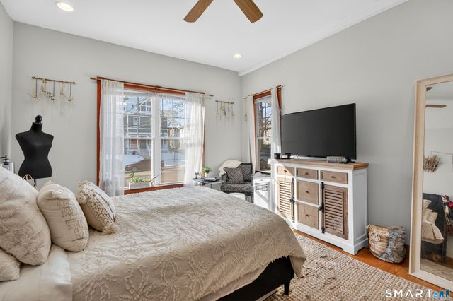 245 Edwards Street, New Haven, CT 06511