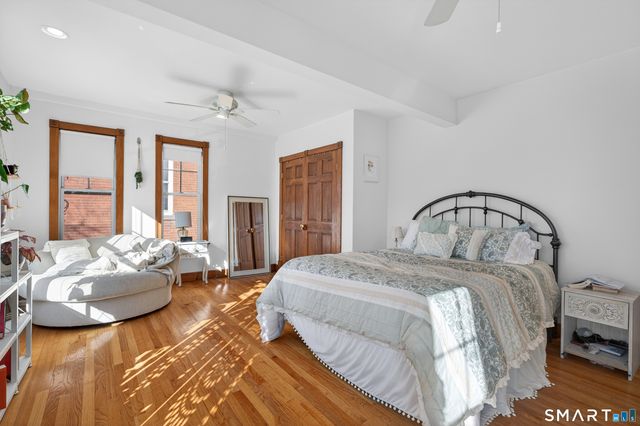 245 Edwards Street, New Haven, CT 06511