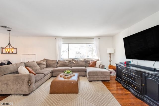 176 Harrison Rd, Parsippany-troy Hills Twp., NJ 07054