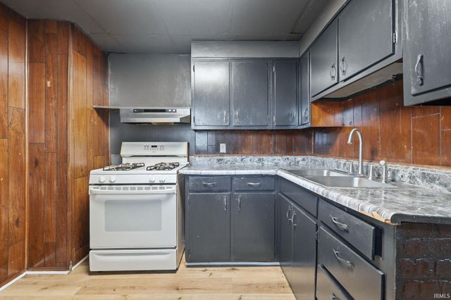 3021 Trentman Avenue, Fort Wayne, IN 46806