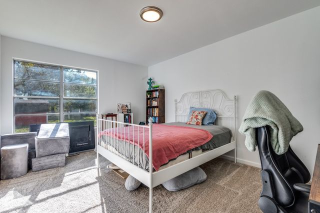 1406 Vine Street, Bridgeport, TX 76426