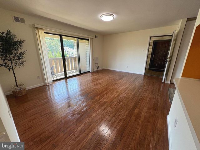 1502 THE WOODS, Cherry Hill, NJ 08003