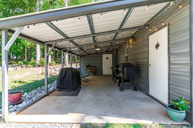 208 Essex S Lane, Clayton, NC 27520