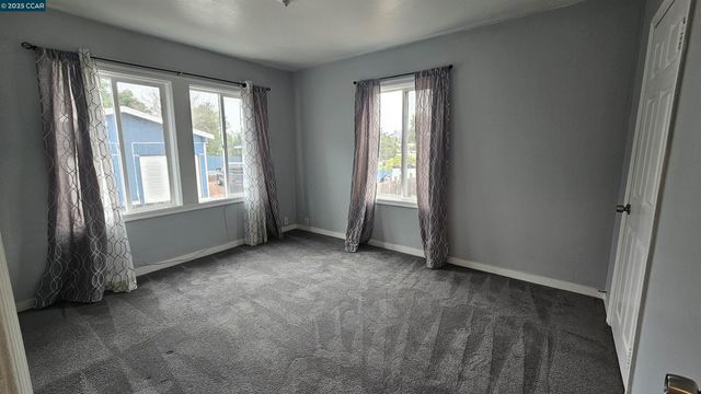655 Garretson Ave, Rodeo, CA 94572