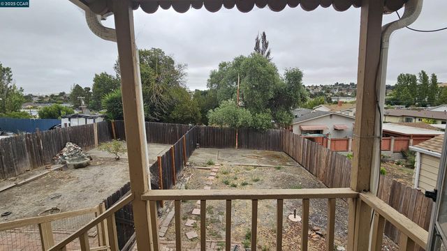 655 Garretson Ave, Rodeo, CA 94572