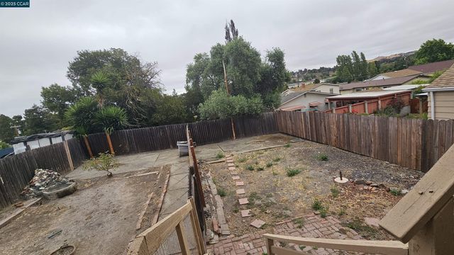 655 Garretson Ave, Rodeo, CA 94572
