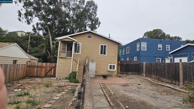 655 Garretson Ave, Rodeo, CA 94572