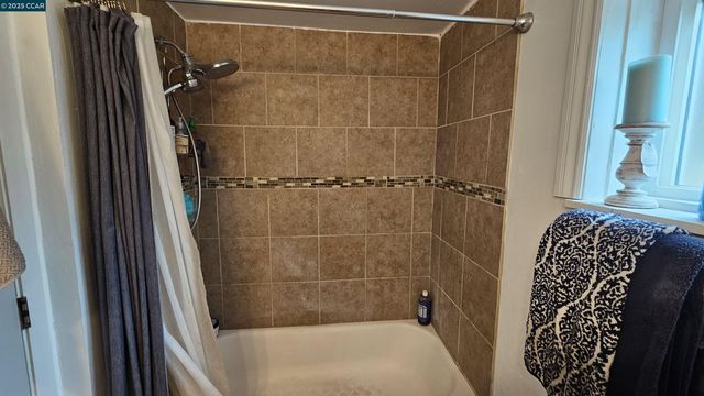 655 Garretson Ave, Rodeo, CA 94572