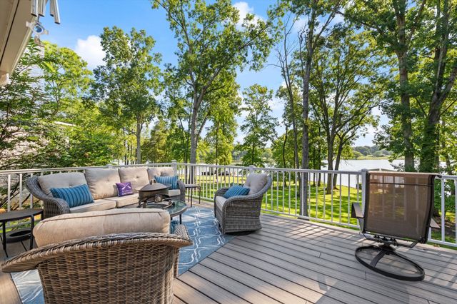 750 Gay Winds Dr, Mount Juliet, TN 37122