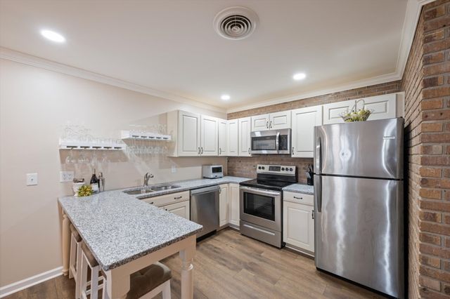 750 Gay Winds Dr, Mount Juliet, TN 37122
