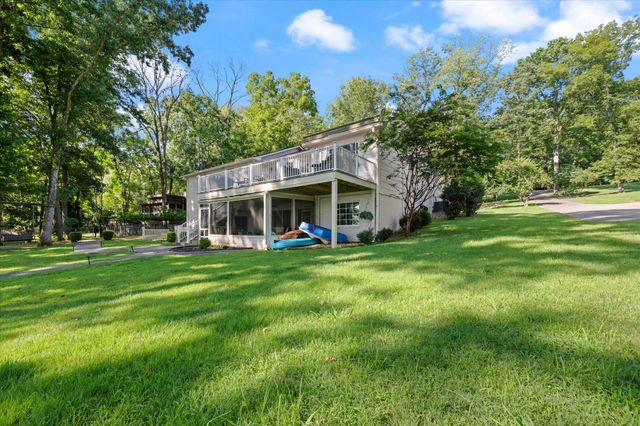 750 Gay Winds Dr, Mount Juliet, TN 37122