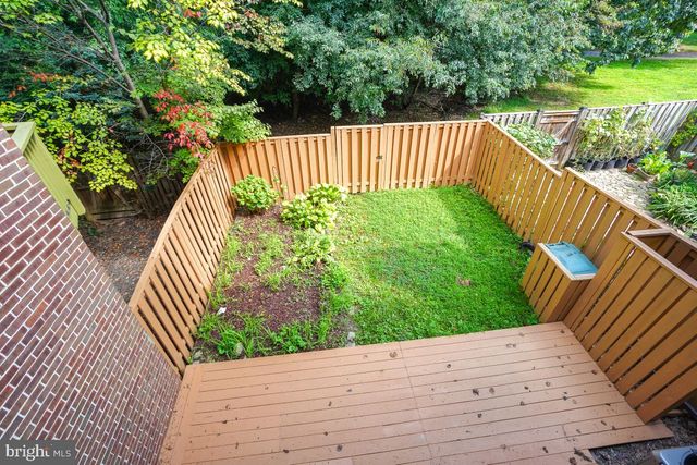 2130 GLENCOURSE LN, Reston, VA 20191