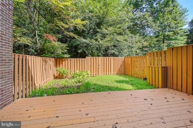 2130 GLENCOURSE LN, Reston, VA 20191