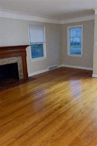 15375 Asbury Park, Detroit, MI 48227