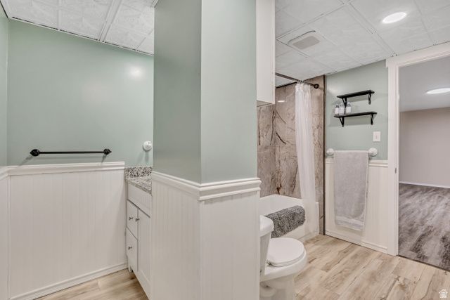 8234 S GRAMBLING WAY, Sandy, UT 84094