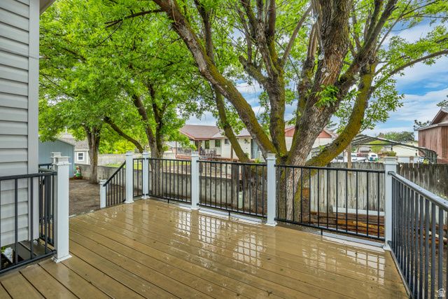 8234 S GRAMBLING WAY, Sandy, UT 84094