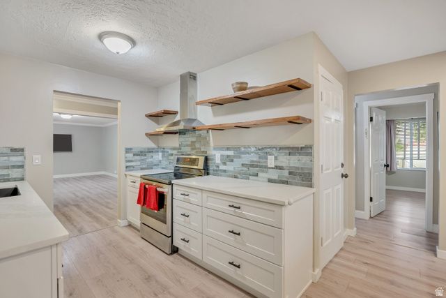 8234 S GRAMBLING WAY, Sandy, UT 84094