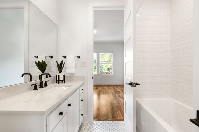 5610 Goodwin Avenue, Dallas, TX 75206