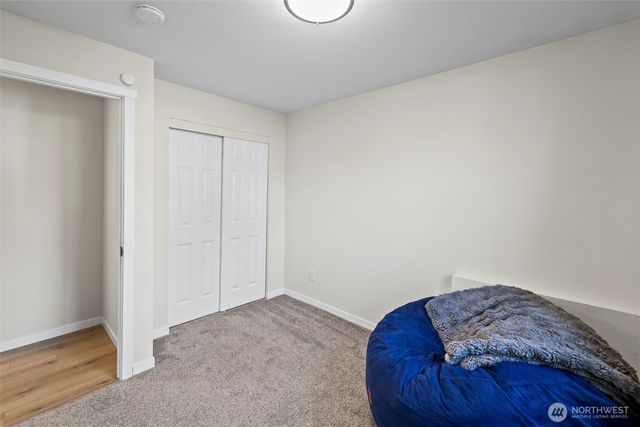 405 Falcon Court NE, Bremerton, WA 98311