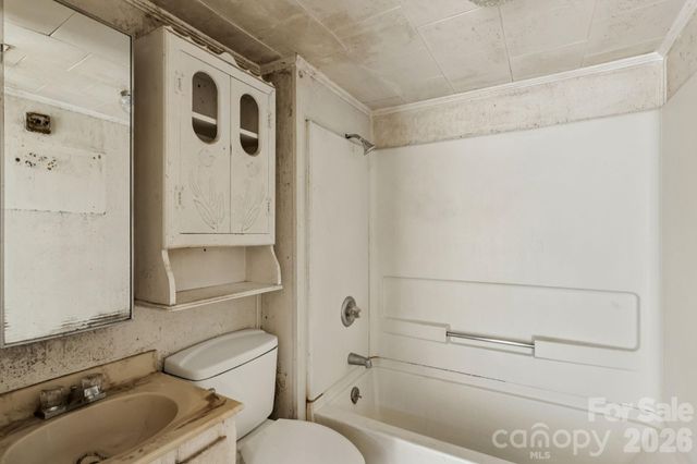 204 Harrison Drive, Belmont, NC 28012