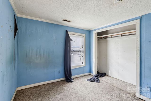 204 Harrison Drive, Belmont, NC 28012