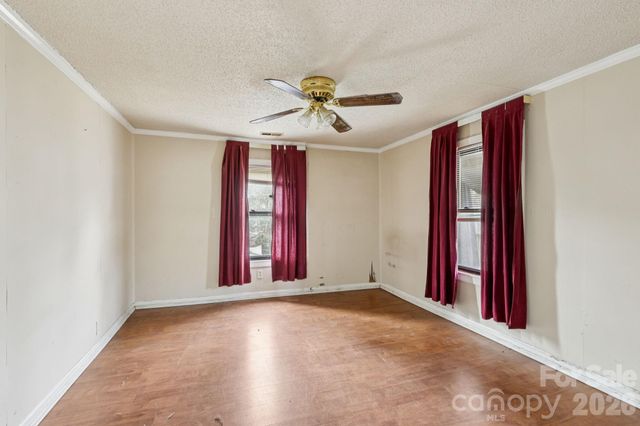 204 Harrison Drive, Belmont, NC 28012