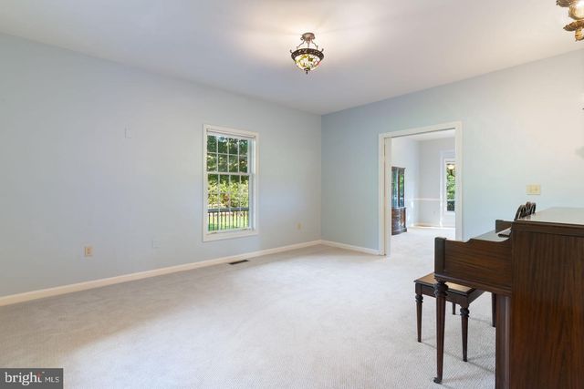 7975 BILLINGSLEY RD, White Plains, MD 20695