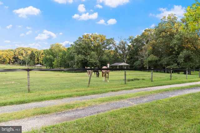 7975 BILLINGSLEY RD, White Plains, MD 20695