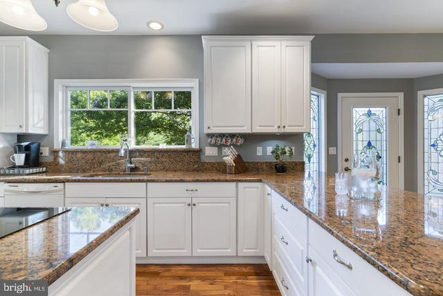 7975 BILLINGSLEY RD, White Plains, MD 20695
