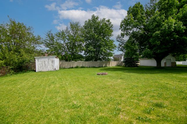 1572 Cardinal Drive, Bourbonnais, IL 60914