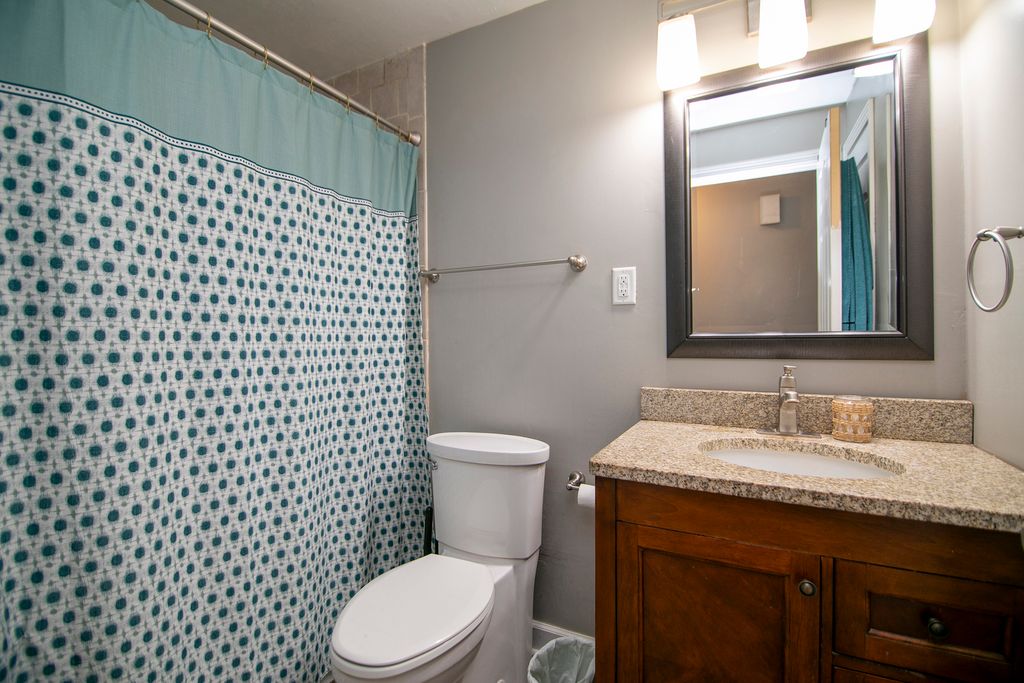 Image 12 of property listing at 1572 Cardinal Drive, Bourbonnais, IL 60914