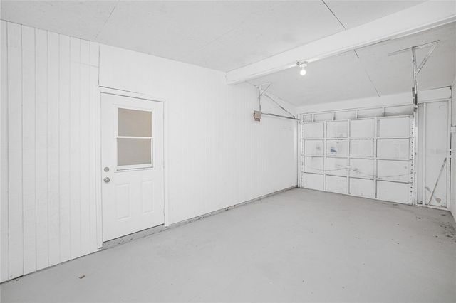 203 WATERWAY CIRCLE NE, Port Charlotte, FL 33952