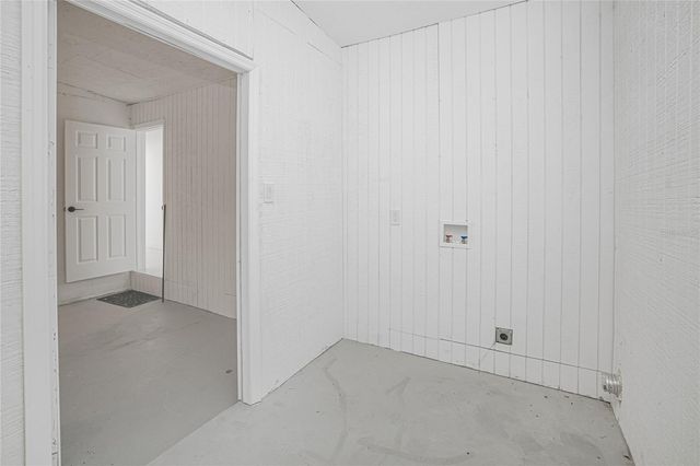 203 WATERWAY CIRCLE NE, Port Charlotte, FL 33952