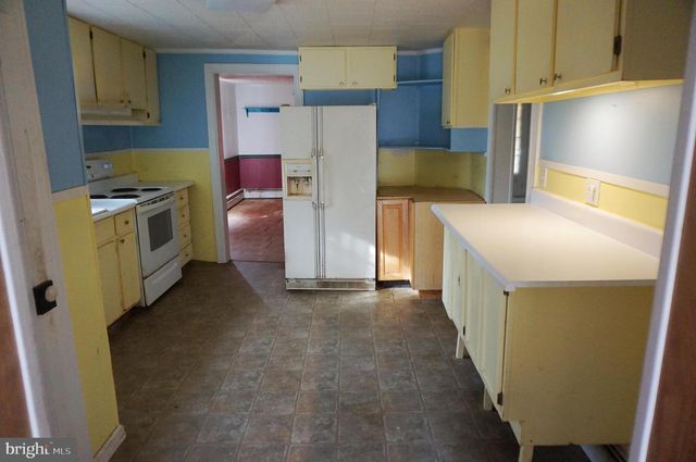 103 CHAMBER ST, Preston, MD 21655