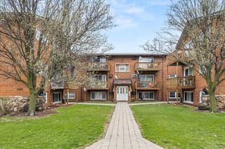 10747 S Harlem Avenue B3, Worth, IL 60482