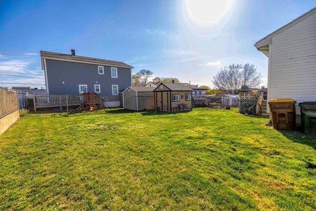 321 Embert St, Fall River, MA 02721