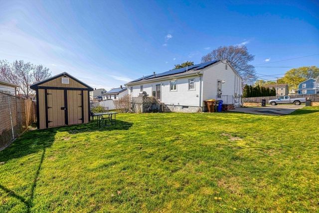 321 Embert St, Fall River, MA 02721