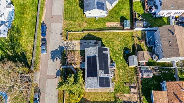 321 Embert St, Fall River, MA 02721