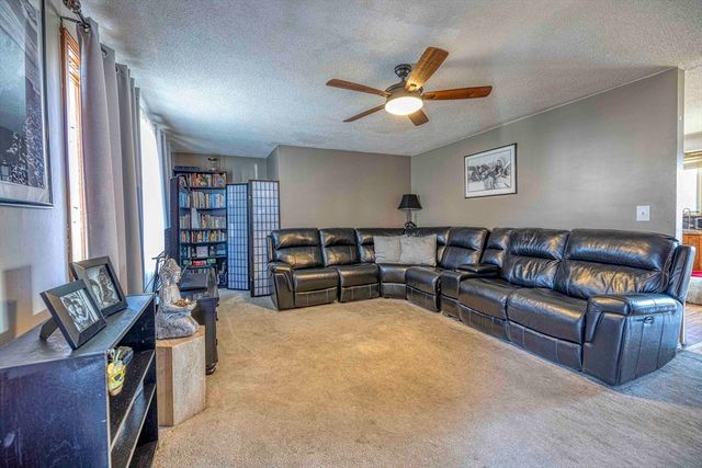 321 Embert St, Fall River, MA 02721