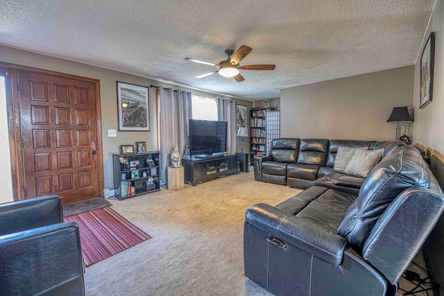 321 Embert St, Fall River, MA 02721