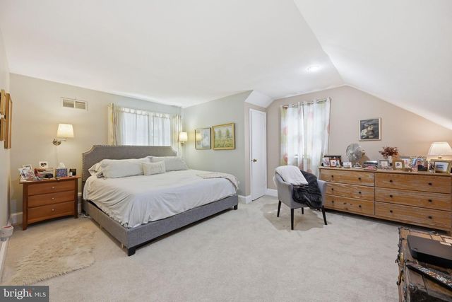 16629 S WESTLAND DR, Gaithersburg, MD 20877